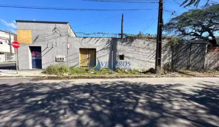 Casa comercial à venda na Alameda Coronel Elysio Pereira, 676, Estradinha, Paranaguá por R$ 750.000