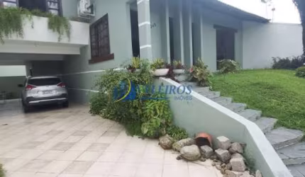 Casa com 4 quartos à venda na Getulio Vargas, 348, Palmital, Paranaguá por R$ 1.600.000