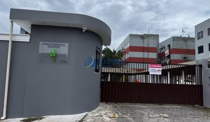 Apartamento com 3 quartos à venda na Rua Washington Luiz, 1384, Porto dos Padres, Paranaguá por R$ 200.000
