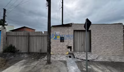 Terreno à venda na R. Levi Golçalves, Vila Garcia, Paranaguá por R$ 210.000