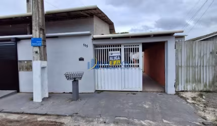 Casa com 4 quartos para alugar na Rua Zenon Pereira Leite, 115, Alto São Sebastião, Paranaguá por R$ 3.600