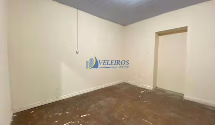 Apartamento com 2 quartos para alugar na Xv de Novembro, 353, Centro Histórico, Paranaguá por R$ 1.350