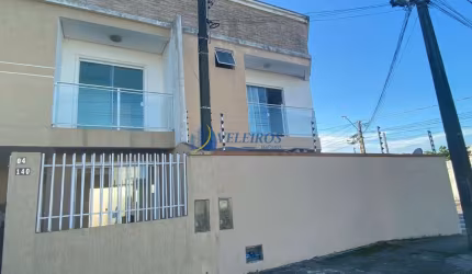 Casa à venda na Rua Tókio, 140, Parque Agari, Paranaguá por R$ 350.000