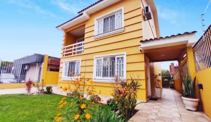 Excelente casa localizada no Bairro Medianeira na cidade de Santa Maria -RS