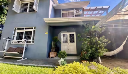 Excelente casa localizada no bairro Nossa Senhora de Lourdes na cidade de Santa