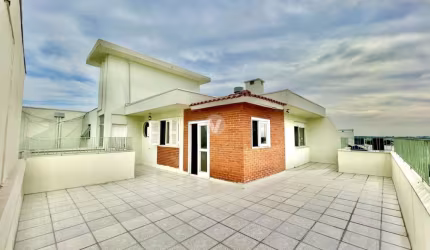 Cobertura no Bairro Fátima com 4 dormitórios (1 suíte) mais dependência e três v