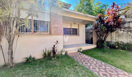 Casa Ampla no Bairro Perpétuo Socorro.