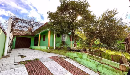 Casa ampla, para locação e venda no Bairro Sagado Filho.