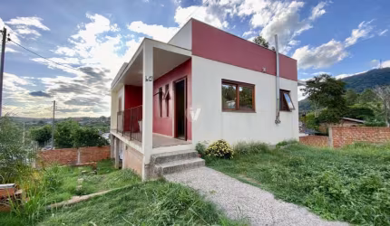 Casa 3 dormitórios