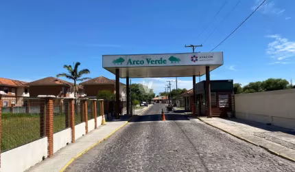 Apartamento 3 dormitórios Arco Verde