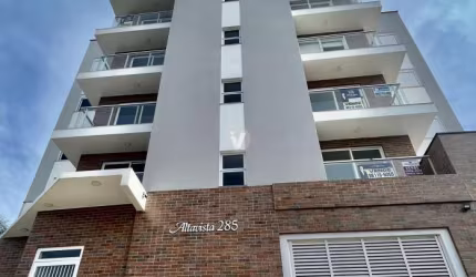 Apartamento no bairro São José, 2 dormitórios, 1 suíte, sacada, churrasqueira