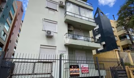 Ótimo Apartamento de três  dormitório com vaga de garagem.