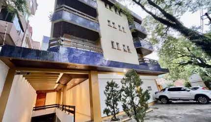 Apartamento na Av. Medianeira