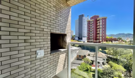 Apartamento 1 dormitório em andar alto no Madri Residence, bairro Lourdes.