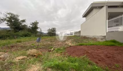 Terreno à venda no Parque Ouro Verde!