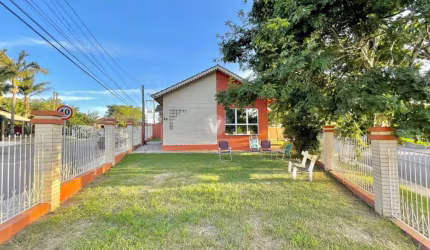 Bela casa à venda com 5 dormitórios no bairro São José!