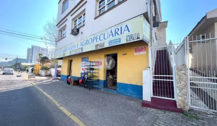 Excelente Loja comercial para locação, Localizada na Rua Euclides da Cunha.