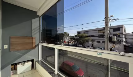 Apartamento de 2 dormitórios na Av. Liberdade