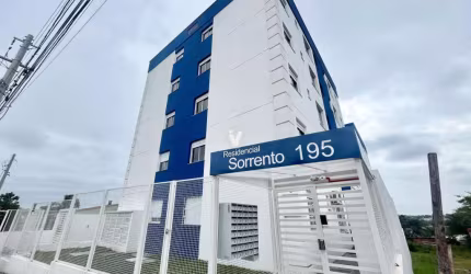 Apartamento de 2 dormitórios e com vaga de garagem.