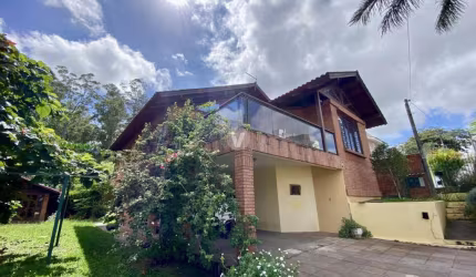 Casa ampla no Dom Antônio Reis!