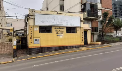 Casa Comercial localizado no Centro de Santa Maria -RS