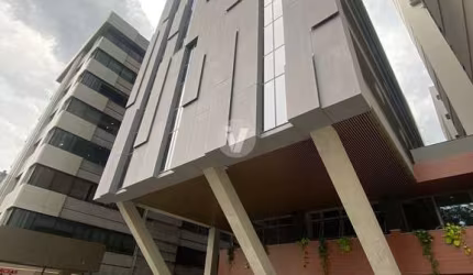 Sala comercial  no Vitta Center em ótima localização.