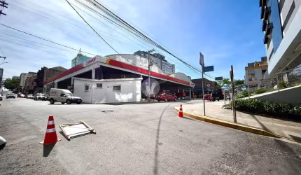 Excelente Sala Comercial Rua Ângelo Uglione