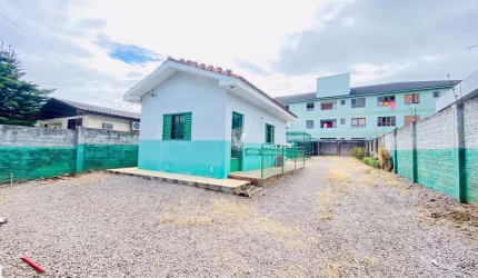 Terreno comercial a venda em Camobi com possibilidade de reativar negócio
