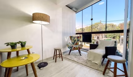 Apartamento 2 dormitórios com garagem!