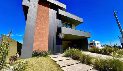 Ampla casa De altíssimo padrão no Condomínio Real Park