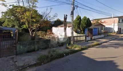 Terreno localizado à 200m da AV. Borges de Medeiros