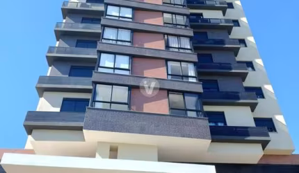Apartamento semimobiliado, com dois dormitórios, dois banheiros, sala de jantar