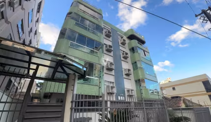 Apartamento todo mobiliado com 3 quartos, 1 vaga e 124.94m² de área privativa.