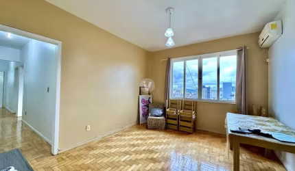 APARTAMENTO 2 DORMITÓRIOS + DEPENDÊNCIA NO CENTRO DE SANTA MARIA