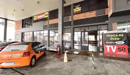 Loja comercial para locação na Avenida Dores!