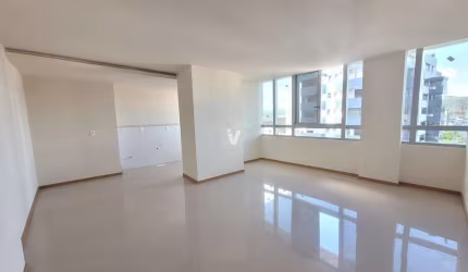 Apartamento 2 dormitórios com suíte central! Cristo Rei!