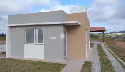 Casa 2 dormitórios à venda Diácono João Luiz Pozzobon Santa Maria/RS