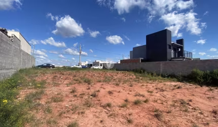 Terreno localizado no Residencial Galápagos.