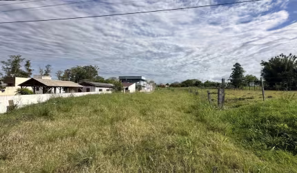 Terreno beira de Faixa Nova!