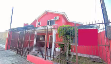 Casa com 4 dormitórios a venda na Tancredo Neves estilo colonial