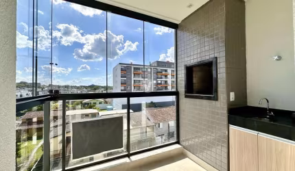 Apartamento 02 dormitórios com sacada em Camobi!