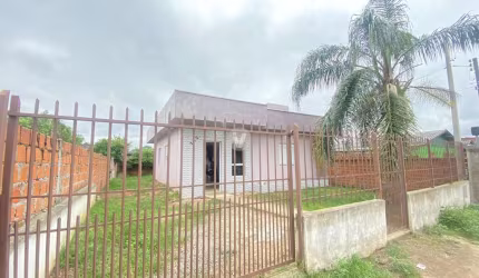 Casa 02 dormitórios (sendo 01 suíte) no Bairro Passo D'areia!