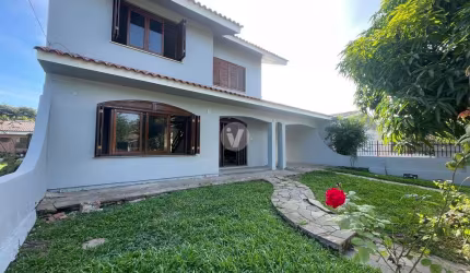 Casa 5 quartos  em Camobi!