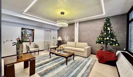 Apartamento na avenida Nossa Senhora Medianeira!