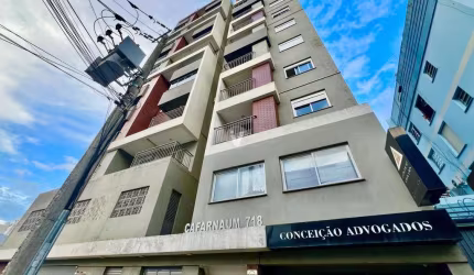 Excelente apartamento a venda com um dormitório e vaga de garagem no centro