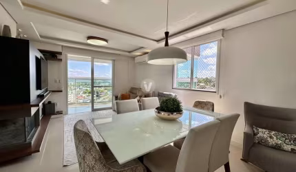 Lindo apartamento de 2 dormitórios com 2 vagas, semi-mobiliado!