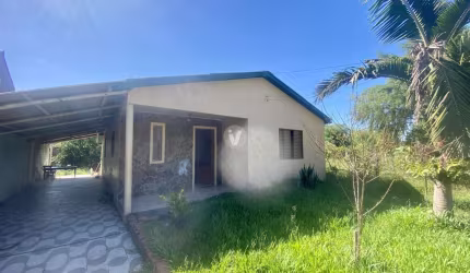 Casa em São Marcos / Camobi a venda com 3 dormitórios e terreno de 500m2