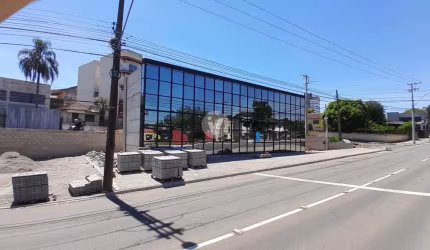Pavilhão novo para locação, Av. Walter Jobim, Bairro Patronato, Santa Maria/RS