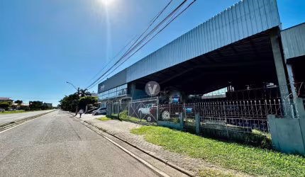 Pavilhão para locação na faixa velha de Camobi