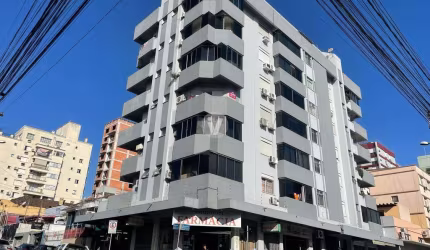 Apto mobiliado 2 dormitórios no centro